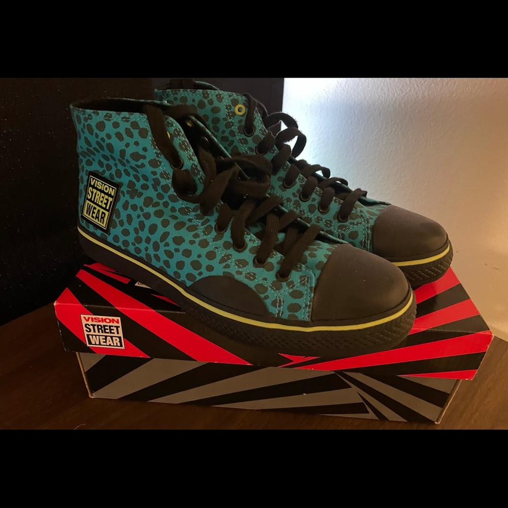 Vision Street Wear Womens Canvas Hi Skate teal/black jungle 9.5 Size US